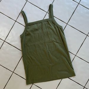NWOT Old Navy Ribbed Slim Fit Olive Green Tank Top Square Neckline